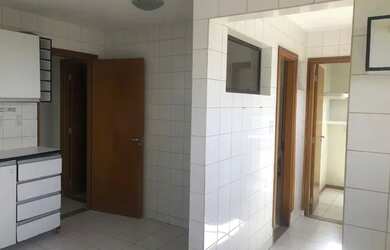Imagem 8: Apartamento para venda possui 136 metros quadrados com 3 quartos em Marco...