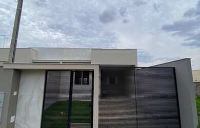 Imagem: A casa possui 3 Dormitórios, 1 Banheiro, 103m² de Área e