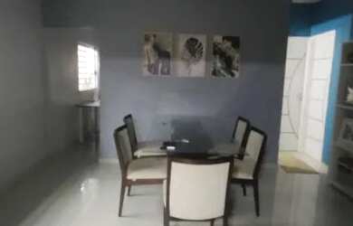 Imagem 5: Casa no Conjunto Manoa. Piscina, Varanda, 2 Vagas na garageme3 Dormitórios