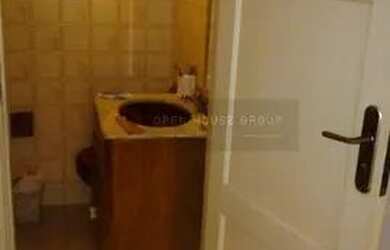 Imagem: A casa possui 5 Dormitórios, 5 Banheiros, 3 Vagas na garagem