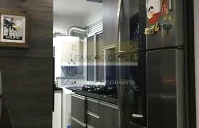 Imagem: O apartamento possui 2 Dormitórios, 1 Banheiro, 1 Vaga na garagem