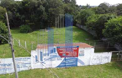 Imagem: O terreno possui 2.833m² de Área e está localizado em Atuba