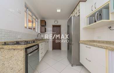 Imagem 13: Casa térrea á venda com 4 quartos, 2 suítes, 4 vagas, lareira e área...