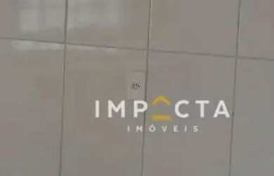 Imagem: O apartamento possui 2 Dormitórios, 1 Banheiro, 2 Vagas na