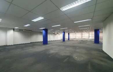 Imagem: O depósito possui 514m² de Área e está localizado em Centro