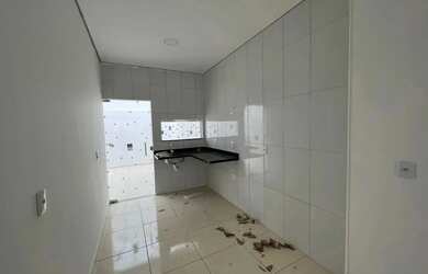 Imagem 10: Casas em Condomínio Fechado no Parque Dez 02 e 03 Qts Suite 02 Vagas