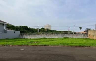 Imagem 2: Terreno à venda no Condomínio Residencial Paineiras no bairro Betel...