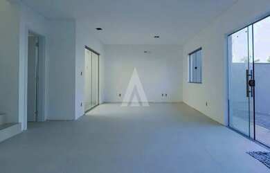 Imagem 2: Sobrado Geminado à Venda em Joinville - R$ 587.000