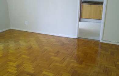 Imagem 4: HBRIO Aluga Rua Clóvis Bevilaqua, Tijuca, próximo metro, comercio