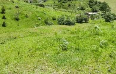 Imagem: A chácara possui 2.800m² de Área e está localizado em Jardim