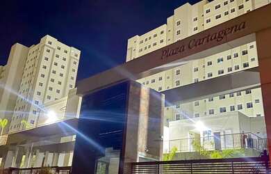 Imagem: O apartamento possui 2 Dormitórios, 1 Banheiro, 1 Vaga na garagem