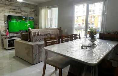 Imagem: O apartamento possui 3 Dormitórios, 1 Banheiro, 1 Vaga na garagem