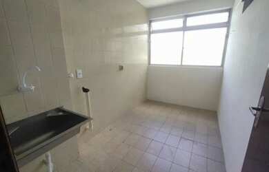 Imagem 4: Bairro Centro em Jaraguá do Sul. 01 suíte. 02 dormitórios. Ampla sala...