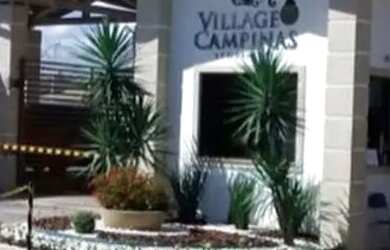 Imagem: A casa em condomínio possui 3 Dormitórios, 2 Banheiros, 1