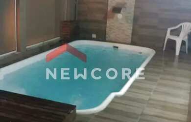 Imagem: A casa em condomínio possui 2 Dormitórios, 2 Banheiros, 2