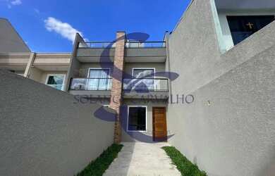 Imagem: A casa possui 2 Dormitórios, 2 Banheiros, 80m² de Área e