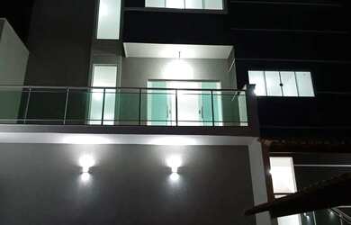 Imagem: A casa possui 3 Dormitórios, 1 Banheiro e 200m² de Área e