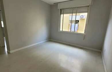 Imagem: Vende apartamento de 2 dormitórios no Passo da Areia, condomínio
