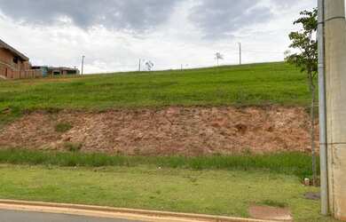 Imagem 1: Lote/Terreno para venda tem 538 metros quadrados em São Pedro - Juiz...