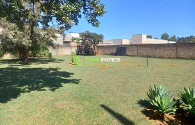 Imagem: O terreno possui 600m² de Área e está localizado em Setor