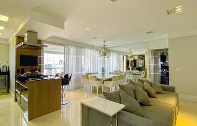 Imagem: O apartamento possui 2 Dormitórios, 3 Banheiros, 2 Vagas na