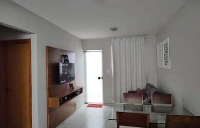 Imagem: A casa possui 2 Dormitórios, 1 Banheiro, 1 Vaga na garagem