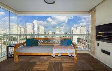 Imagem: O apartamento possui 3 Dormitórios, 2 Banheiros, 2 Vagas na