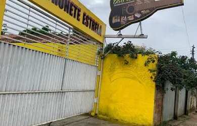 Imagem: O depósito possui 2 Vagas na garagem e está localizado em