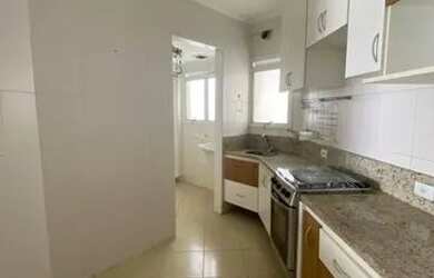 Imagem: O apartamento possui 3 Dormitórios, 2 Banheiros, 2 Vagas na