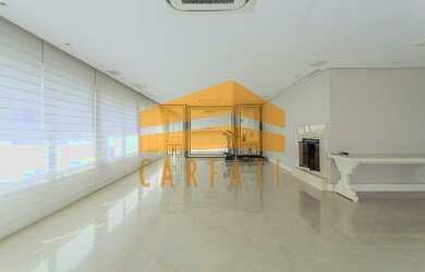 Imagem: O apartamento possui 4 Dormitórios, 5 Banheiros, 4 Vagas na