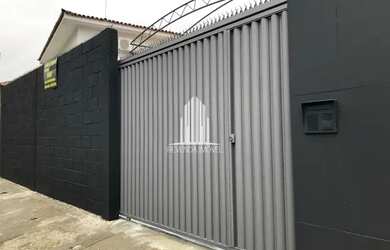 Imagem: A casa possui 3 Dormitórios, 5 Banheiros, 5 Vagas na garagem