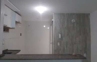 Imagem: A casa possui 2 Dormitórios e 1 Banheiro e está localizado