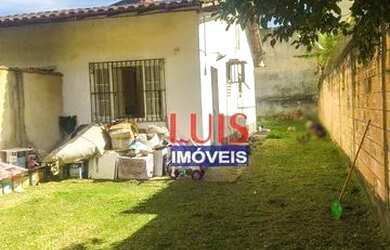 Imagem: A casa possui 1 Dormitório, 1 Banheiro, 2 Vagas na garagem