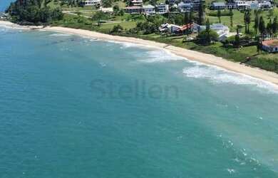 Imagem: A casa possui 5 Dormitórios, 5 Banheiros, 5 Vagas na garagem