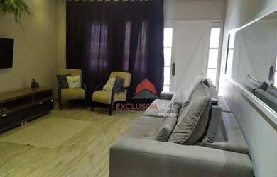 Imagem: A casa em condomínio possui 3 Dormitórios, 2 Banheiros, 3