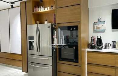 Imagem: O apartamento possui 3 Dormitórios, 4 Banheiros, 3 Vagas na