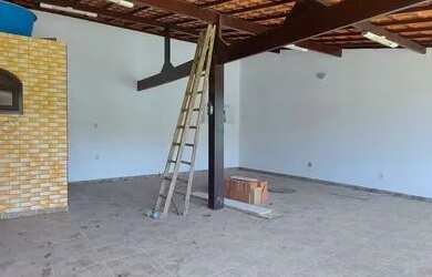 Imagem 8: Ótima casa com piscina à venda no bairro Marquês de Maricá