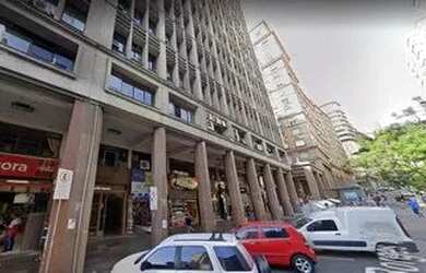 Imagem: O depósito possui 103m² de Área e está localizado em Centro