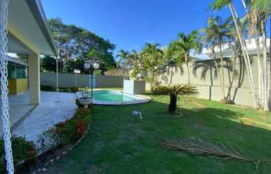 Imagem: A casa em condomínio possui 4 Dormitórios, 5 Banheiros, 4