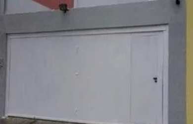 Imagem: A casa possui 3 Dormitórios, 2 Banheiros, 125m² de Área e