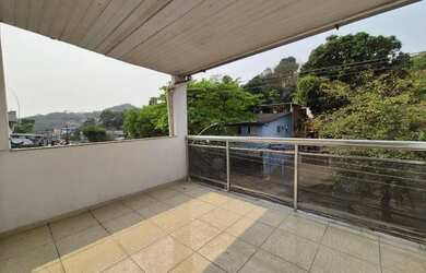 Imagem: A casa possui 1 Dormitório, 1 Banheiro e está localizado