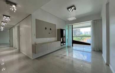 Imagem: O apartamento possui 3 Dormitórios, 4 Banheiros, 2 Vagas na