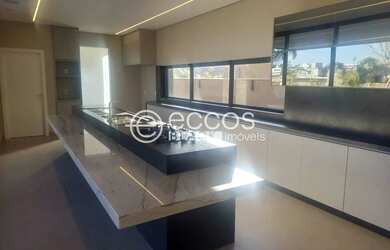 Imagem 4: Casa em condomínio à venda, 5 quartos, 3 suítes, 4 vagas, Alphaville...