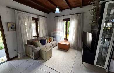 Imagem 14: A Casa amarela da Cachoeira