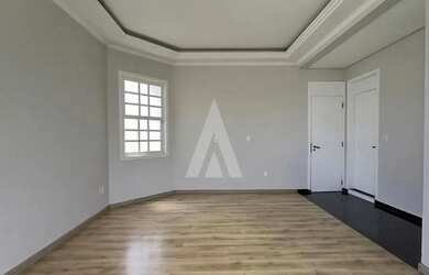 Imagem 15: Apartamento localizado no bairro Iririú, composto por 2 quartos, cozinha...