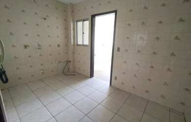 Imagem 2: Bairro Centro em Jaraguá do Sul. 01 suíte. 02 dormitórios. Ampla sala...