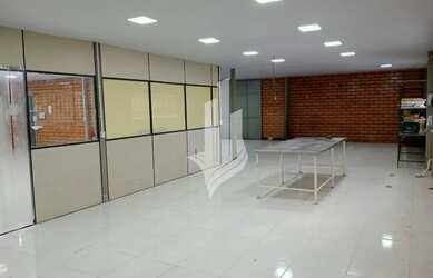 Imagem 2: Galpão 350m² em excelente localização