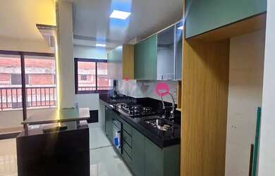 Imagem: O apartamento possui 2 Dormitórios, 2 Banheiros, 1 Vaga na