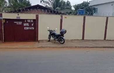 Imagem: A casa para alugar possui 3 Dormitórios, 2 Banheiros, 1 Vaga