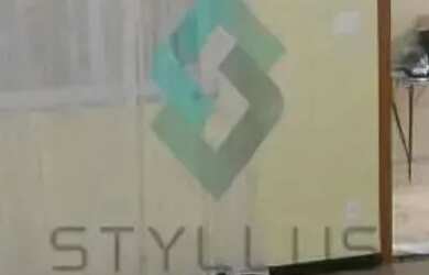 Imagem: A casa possui 2 Dormitórios, 4 Banheiros, 2 Vagas na garagem